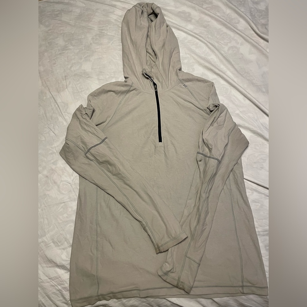 Grey Lululemon hooded long sleeve